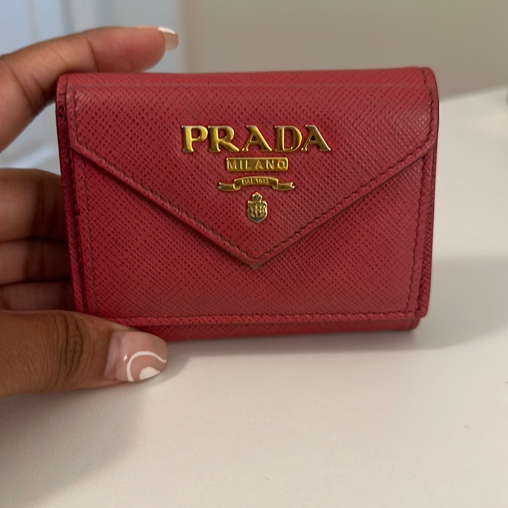 Prada pink saffiano leather small bifold wallet
